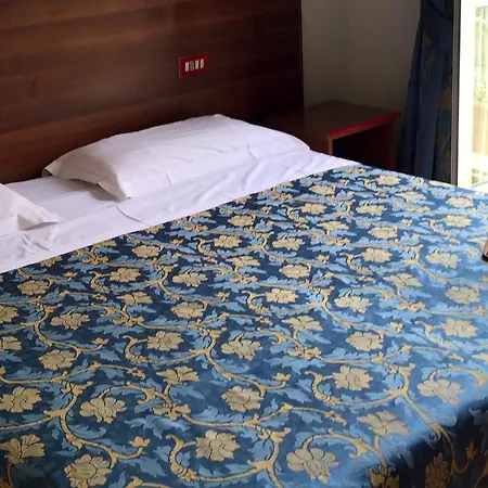 Altavilla Dieci Hotell *