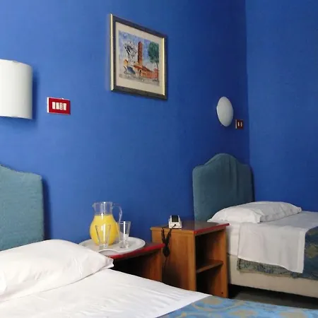Altavilla Dieci Hotell