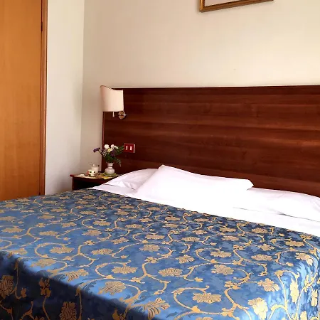 Szálloda Altavilla Dieci Róma