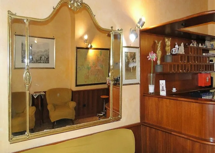 Отель Altavilla Dieci Рим