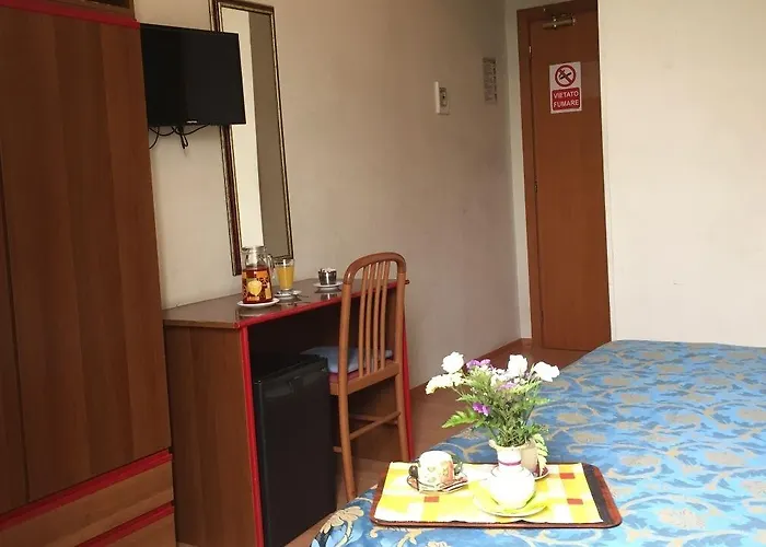 Altavilla Dieci Hotell Rom